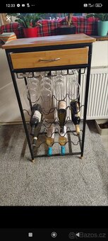 Vinotéka se šuplíkem - 2