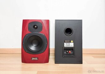 Tannoy Reveal / pasivne studiove monitory - 2