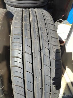Prodám zánovní letní pneu 215/65/17 Falken Ziex ze914a - 2