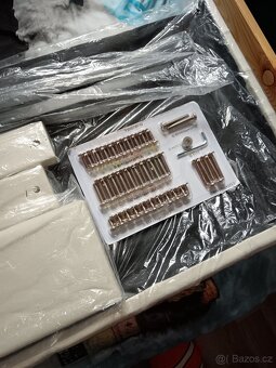 Polstrování postele s led osvětlením - 2