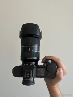 Leica SL2 + Vario Elmarit 24-70mm 2.8 - 2
