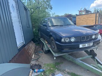 BMW e34 520 i - 2