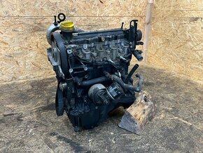 HOLÝ MOTOR 1.5 DCI 9K9 J750 - 2