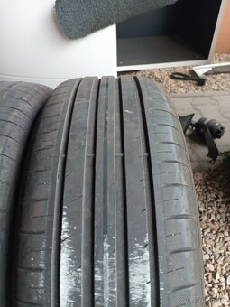 205/55/16 Goodyear - 2
