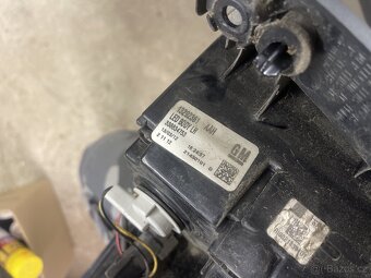 levé zadní světlo Opel Zafira C 13292361 - 2