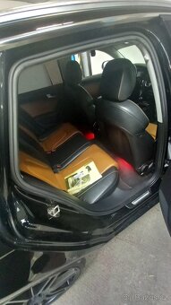 Audi A4/2.0Tdi/Caga/2010/Black - 2
