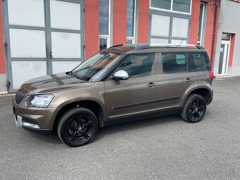 Škoda Yeti 2.0 TDI Elegance 4x4 DSG Navi - 2