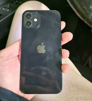 Prodám nebo vyměním iPhone 12 64gb - 2