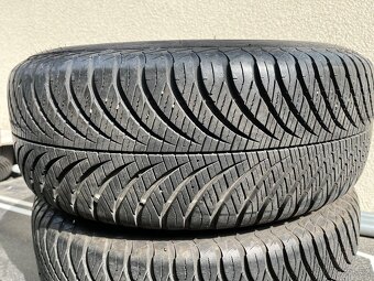Pneumatiky Good Year Vector 4 Seasons 215/60R16 95V - 2