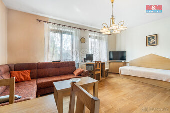 Prodej rodinného domu, 110 m², Pardubice, ul. Drozdická - 2