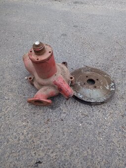 Vodni pumpa E516 - 2