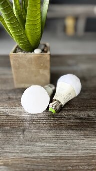 Nanoleaf žárovka E60 , HOMEKIT - 2