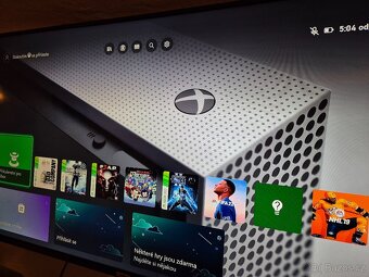 Xbox one S, 1Tb, dva ovladače + hry - 2