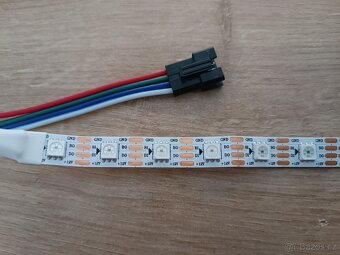 LED pásek digitální WS2815, 12V, 60led/m, 5 metru, IP30 - 2