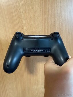 PS4 ovladač - originál - 2
