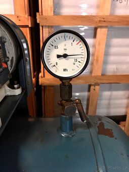 Kompresor Orlík PKS 50 / 2-JSK 75 - 300l _ 7,5 kW _ ZÁRUKA - 2