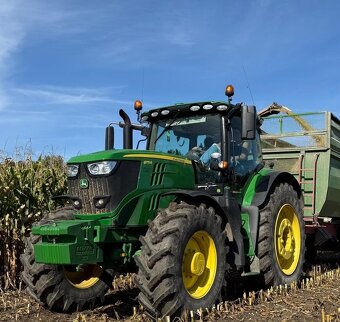 John Deere 6175R - 2