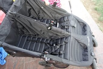 Prodám dvojčecí kočárek baby jogger city mini gt double - 2