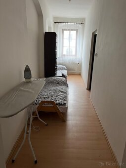 prodám dvougenerační RD vhodný na bydlení i na podnikání - 2