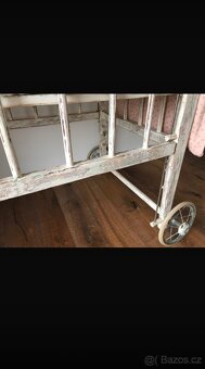 Dětskà postýlka - 2