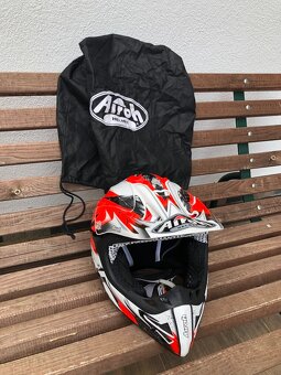 helma přilba AIROH MX - 2