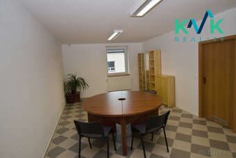 Pronájem bytu 115 m2, 4+kk Bor u Sadova - 2