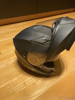 Výklopná přilba na motorku Wtec YM-925 (velikost S 55-56) - 2