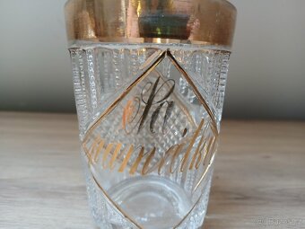 Prodám broušenou skleničku - 2