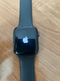 Apple Watch 5 series 44mm - 2
