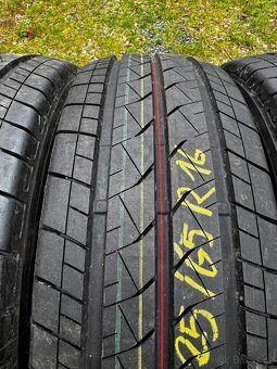 Letní pneu 225 65 16C Bridgestone nové - 2