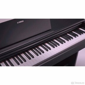 Yamaha Arius YDP-145B černé digitální piáno - 2