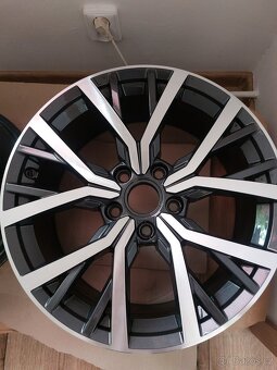 alu kola Ronal 7Jx17H2ET40 - 2