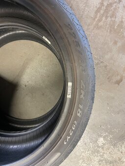 Letní pneu 225/40R18 - 2