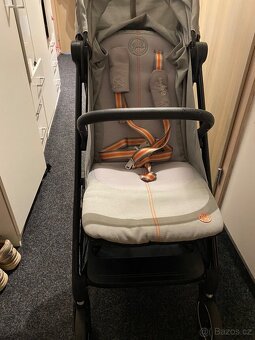 Cybex beezy lava grey - 2