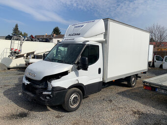 Prodám Iveco Daily VI skříń + čelo - 2