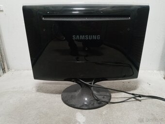 Pc monitor - 2