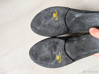 lezečky z Decathlonu Simond Rock+, 37 - 2