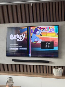 Televize 65" Samsung QE65Q60D na ND - rozbity displej - 2