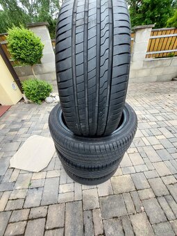 Pneu letní 225/45/18 - 2