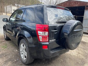 Suzuki Grand Vitara 1.9 nafta - 2