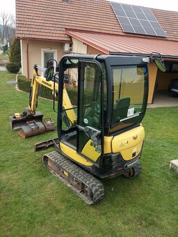 Minibagr Yanmar SV18 - 2