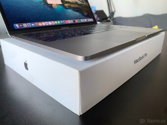MacBook Pro 2017 | 2.3 GHz | 256 ssd | 8 RAM - 2