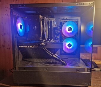 Herní PC RTX 5070, R7 5700x, 2TB SSD, 32Gb RAM, 750w Gold - 2