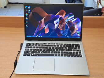 Acer Aspire A315-35 - 2x2.80GHz, 8GB RAM, 512GB M2 - 2