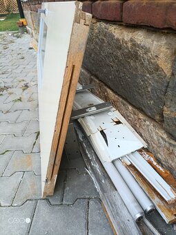 Prodám dřevěné  interiérové dveře - 2