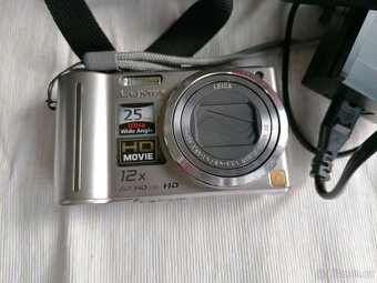 Panasonic Lumix DMC-TZ7 - 2