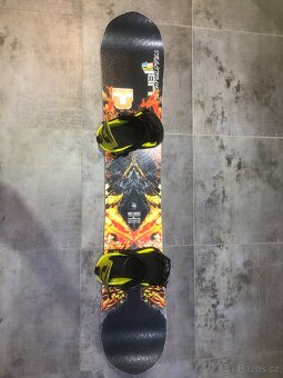 Snowboard lib technologies 153cm vázání union strata M - 2