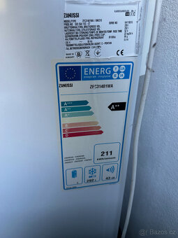 Pultový mrazák Zanussi 292L - 2