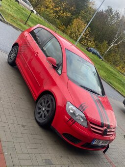 Prodám Volkswagen golf 5 plus 1,6 FSI - 2