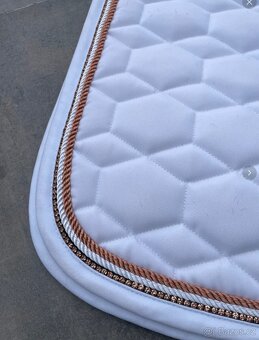 Podsedlovka drezúrni HKM Rosegold Glamour - 2